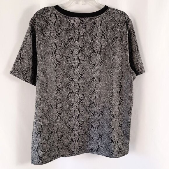 Chico’s Jacquard Snakeskin Print Tee Top Size XL 3 Stretchy Knit Shirt - Picture 5 of 7